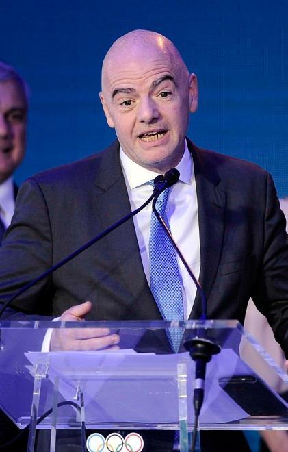 Infantino: «Via le trattative d’inverno» 