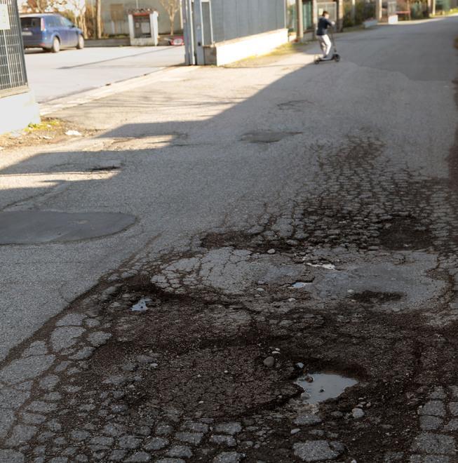 Via Breda Vignazzi, un groviera 