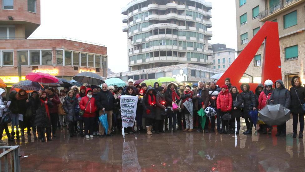 Flash mob all’Attias: in cento per Francesca 