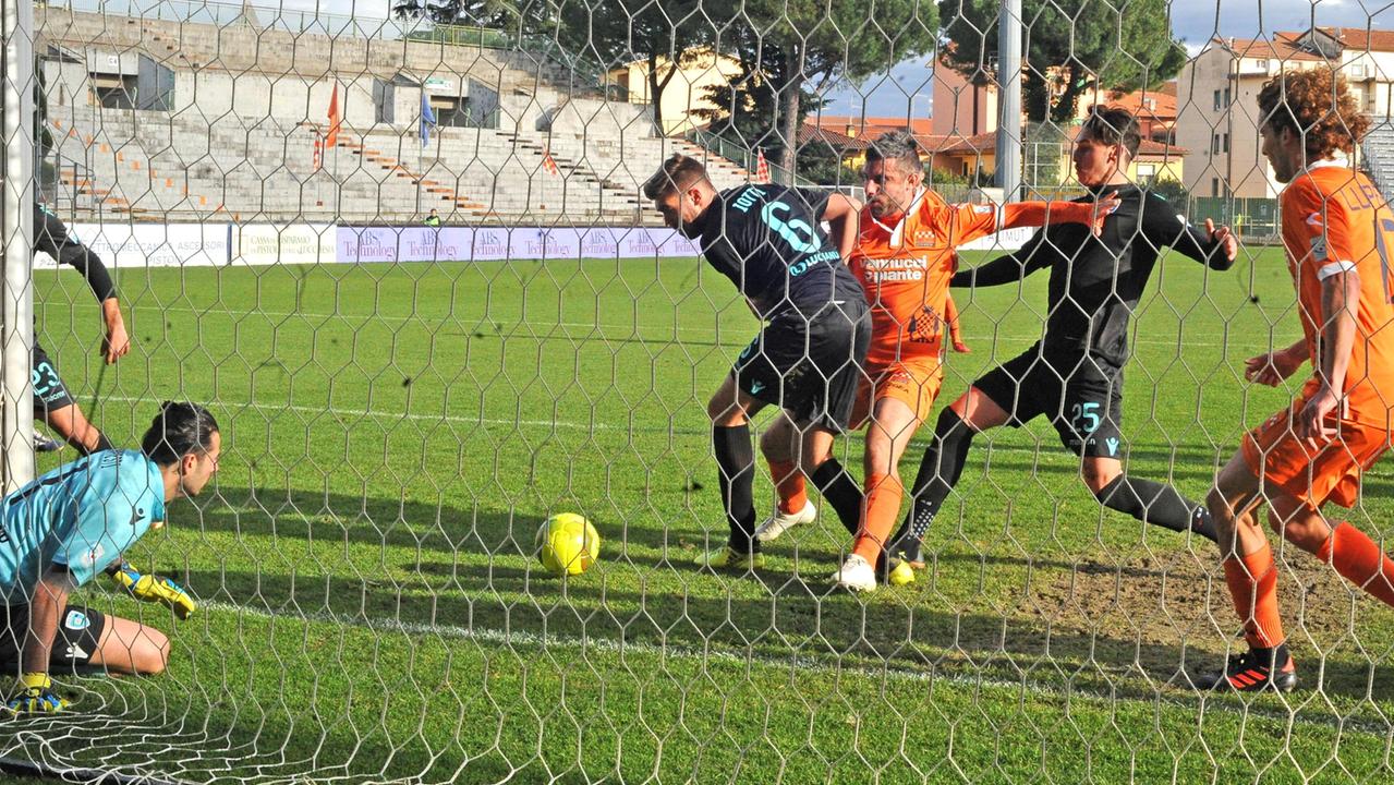 Brutta Pistoiese si arrende all'Olbia: 2-1