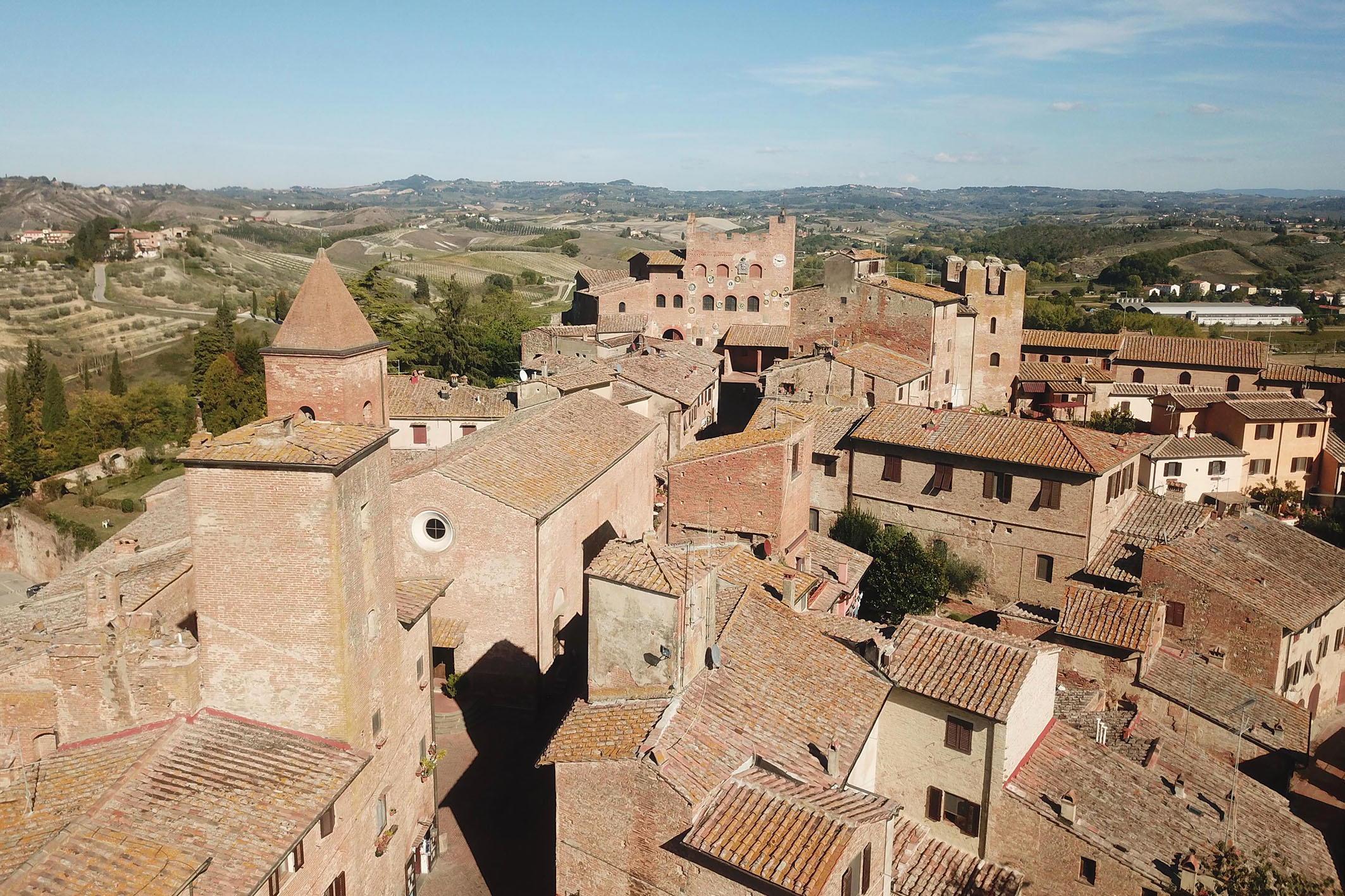 Il borgo alto di Certaldo 
