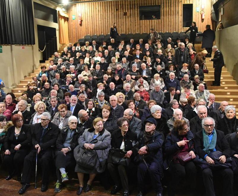 Festa per le coppie “collaudate” 