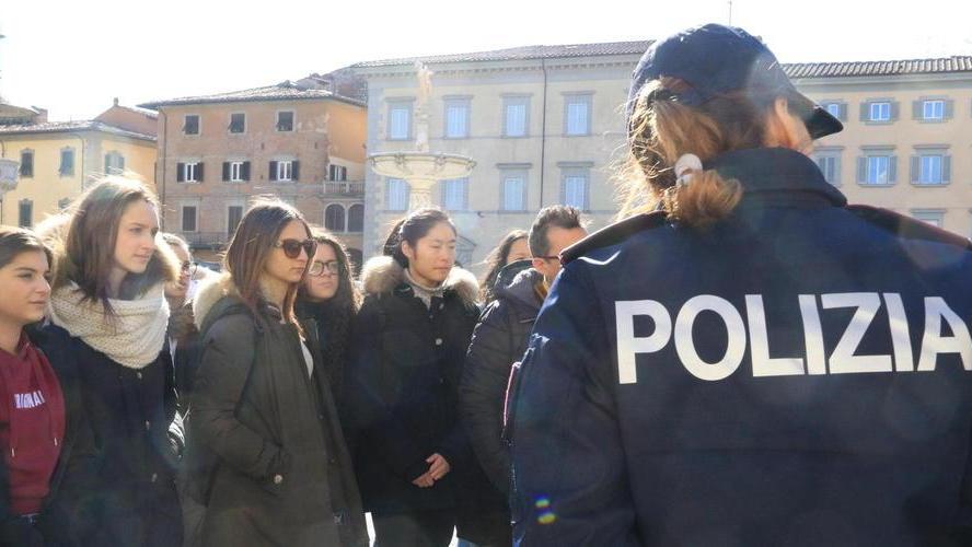 Bòtte alla ex moglie, finisce ai domiciliari