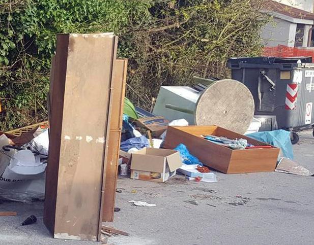Le guardie volontarie contro l’abbandono rifiuti 