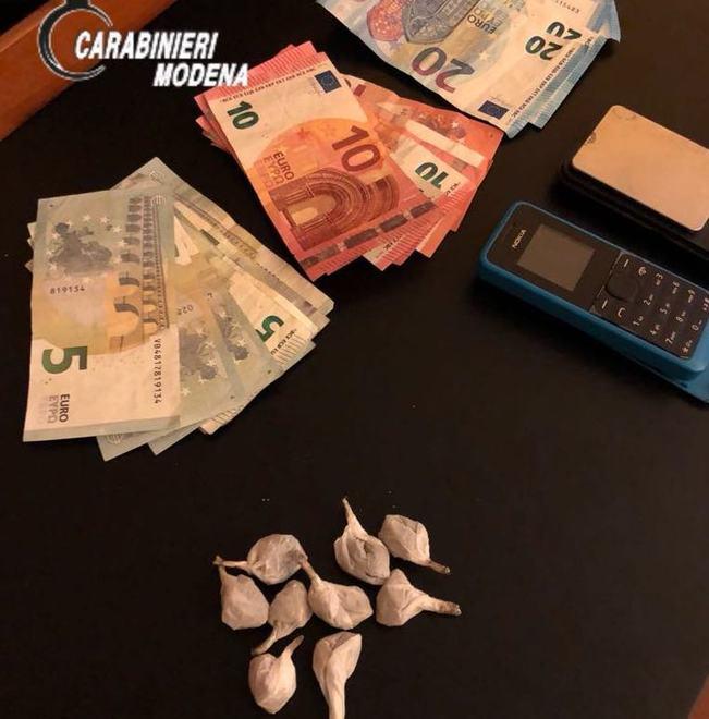 Spaccia eroina al parco Pertini Blitz dei carabinieri e arresto
