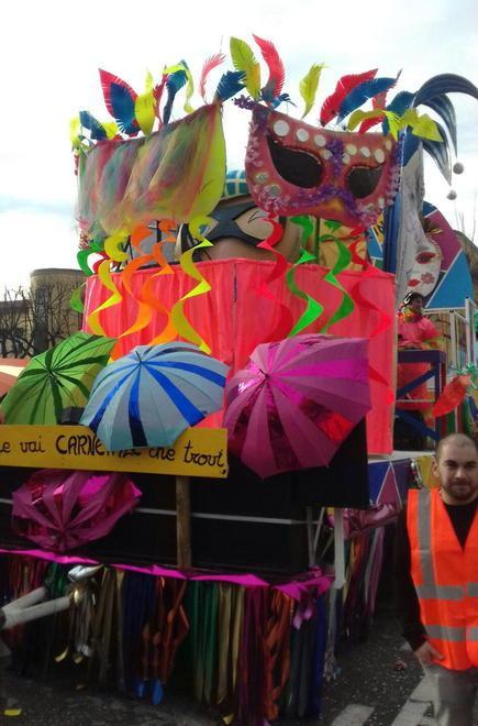 Il Carnevale cerca il riscatto: domenica la sfilata decisiva