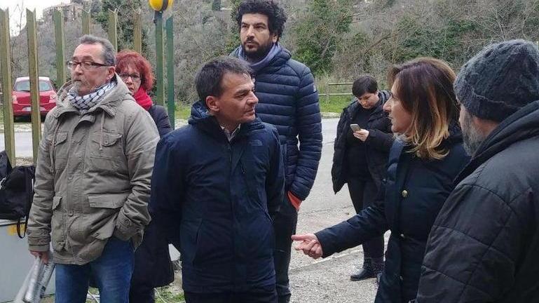 Fassina al capannone «Sostenere le piccole comunità locali»