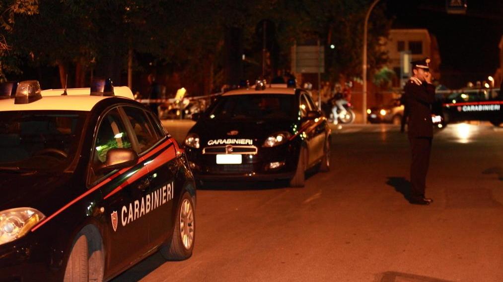 Controlli notturni dei carabinieri, denunciate 5 persone
