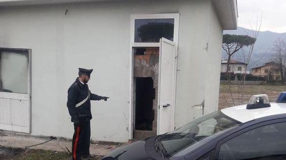 Occupano stabile abusivamente Denunciata coppia di romeni