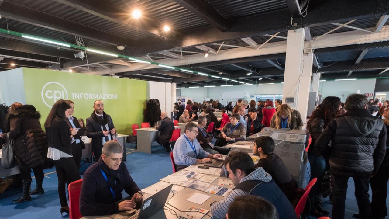 Politiche per il lavoro: l’isola Regione modello