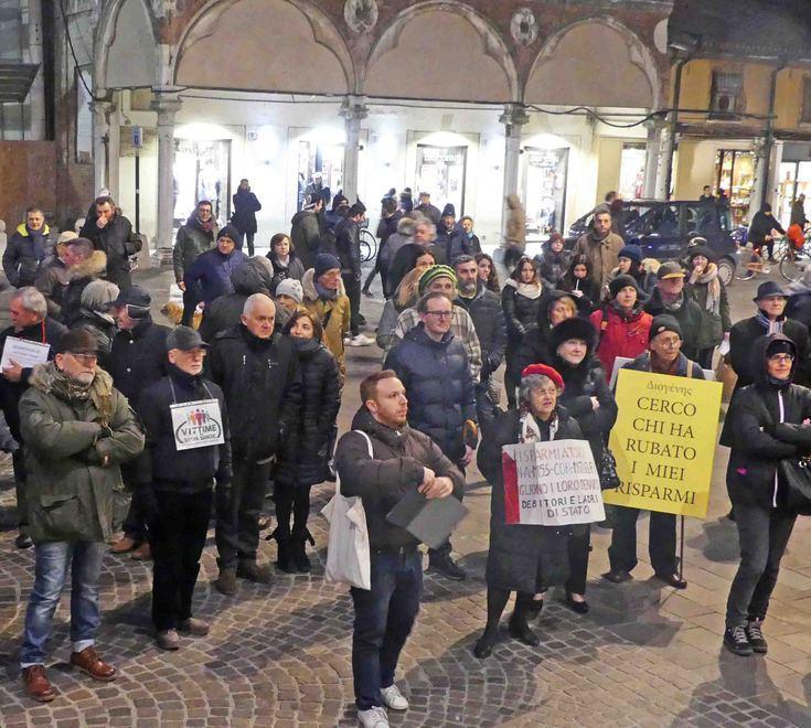 Paragone, è sempre show «Stop ai privilegi dei forti» 