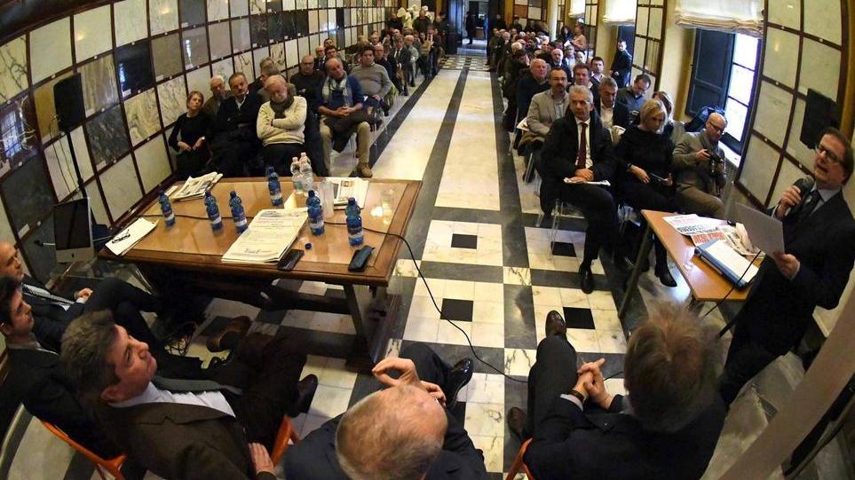 Il forum “tutto esaurito” sul lapideo organizzato a Carrara da Il Tirreno