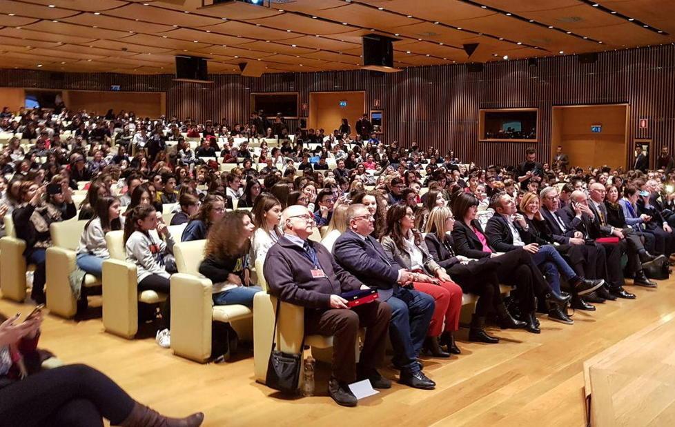 “Amici per la Pelle” vincono i ragazzi della media Banti 