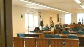 Infanzia violata, condannati mamma e zio
