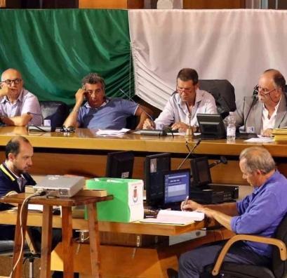  757 le votazioni e 23 le sedute mercoledì si riparte