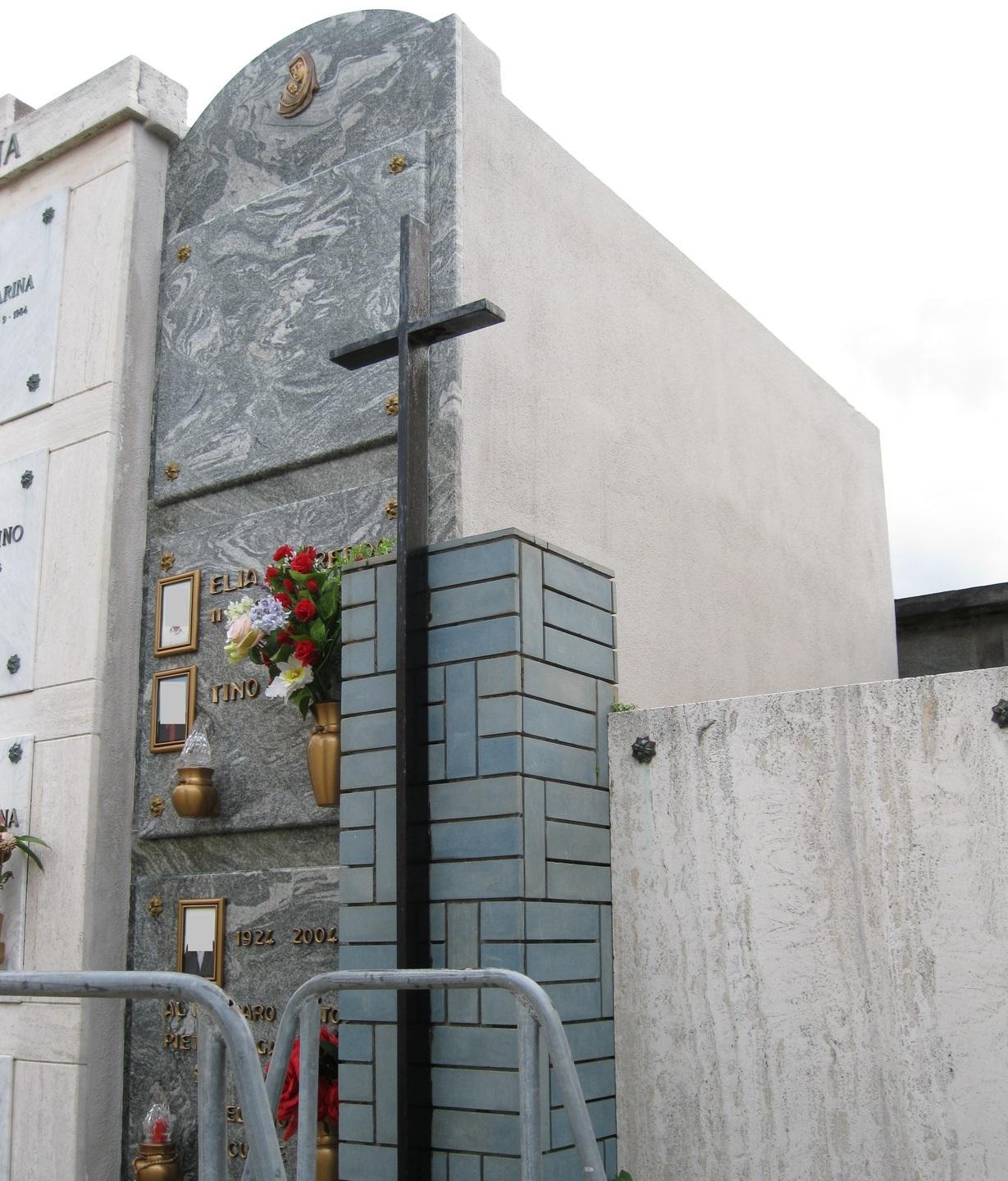 Abusi in cimitero, salta il processo 