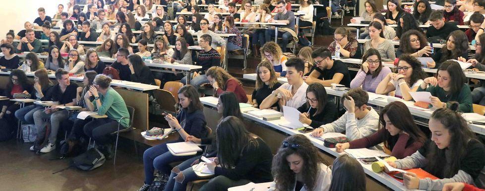 La mamma-studentessa che sogna il camice bianco 