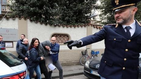 L’arrestato sceglie il silenzio col giudice