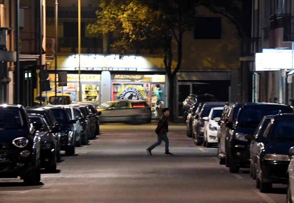 Maresciallo investito dal ladro in fuga: è giallo su due colpi di pistola 