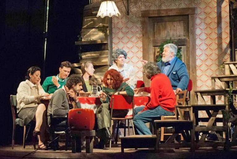 Modena, “Parenti Serpenti” debutta in scena con Lello Arena 