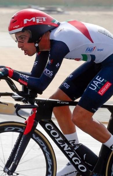Fabio Aru si misura con la prima salita 