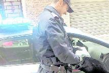 L’involucro sequestro ieri mattina dalla polizia in via San Romano