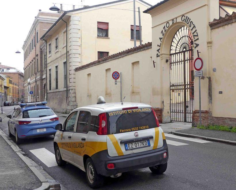 L’allarme suona sempre 