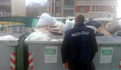 Pulizia dei cassonetti il controllo si fa col gps 