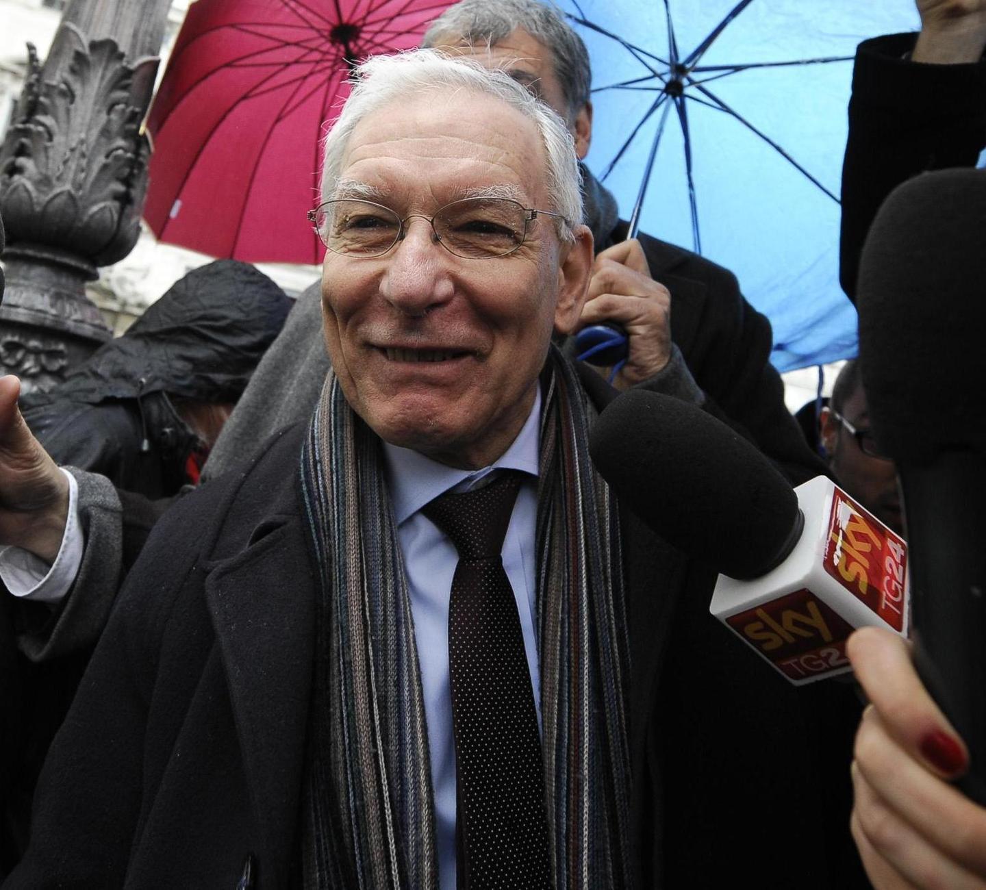 Valerio Onida: «L’insularità decisiva ma non va in Costituzione» 