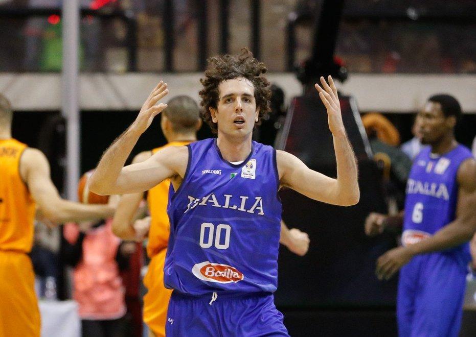 Oggi Della Valle di nuovo in azzurro 