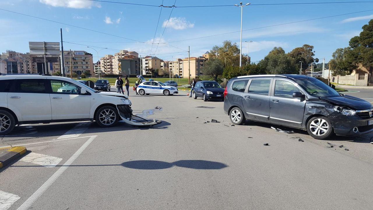 L'incidente avvenuto a Sant'Elia (foto rosas)