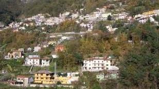 Niente ok per nuove antenne: prima la copertura sui monti