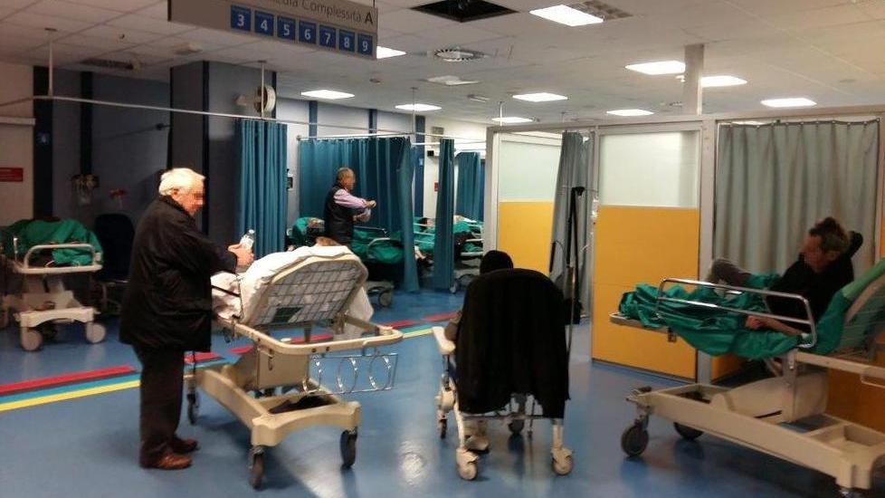 In 14 al pronto soccorso in attesa di un letto