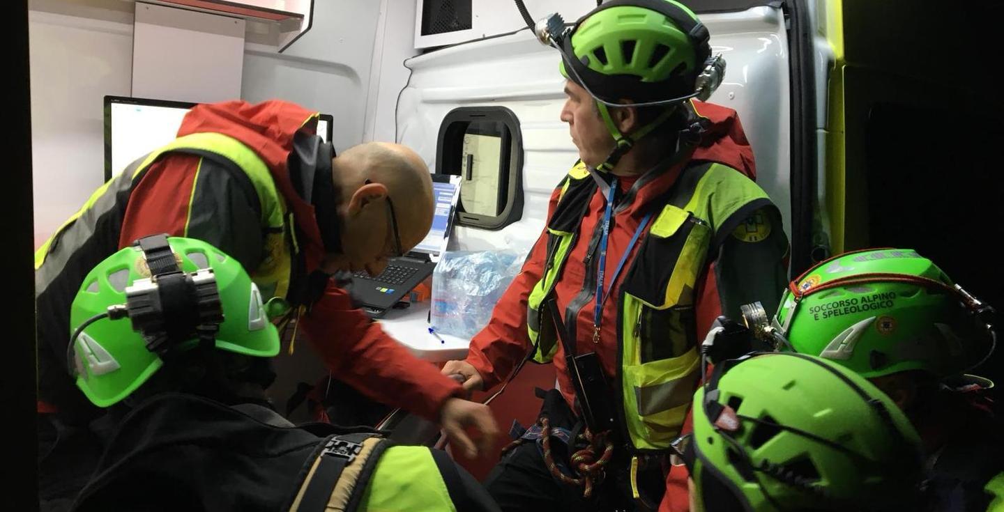 Travolto dall’onda di piena annegato l’escursionista 