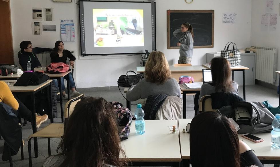 A scuola un giorno da vivere al fianco di grandi donne 
