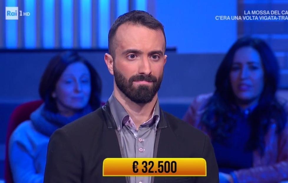 Edoardo Bernardini da Amadeus vince 32.500 euro e balla la break dance 