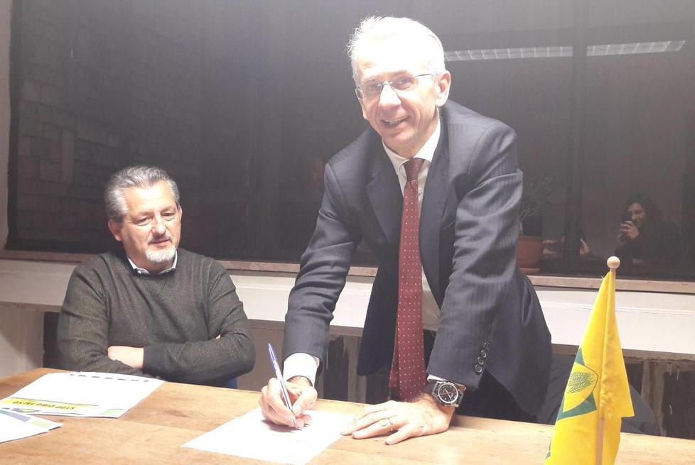 Ferri firma il “manifesto” di Coldiretti