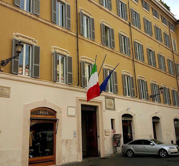 Divieto di contatti su richiesta orale