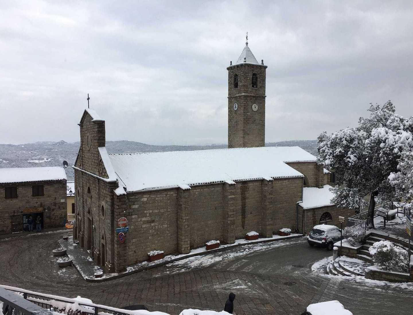 Neve in alta Gallura, nessun disagio 