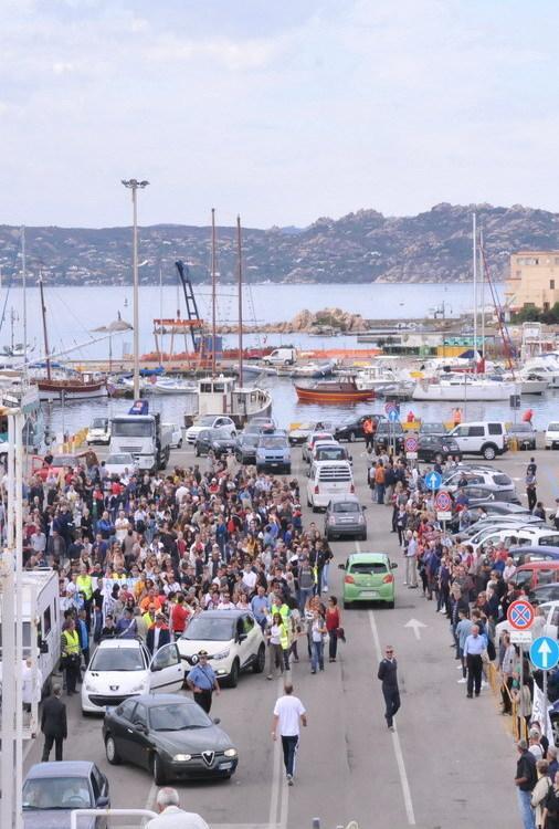 Lavoratori ex Saremar: «Dimenticati dalla Regione»