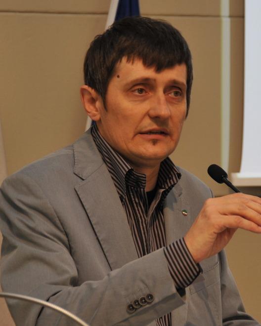 Cisl verso i centomila iscritti 