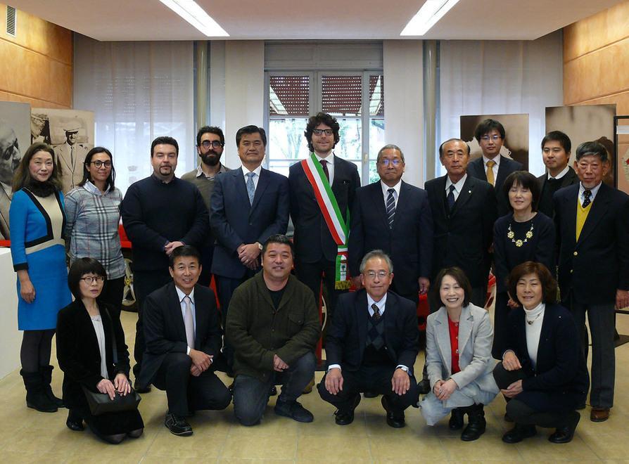 Delegazione giapponese in visita a Maranello 