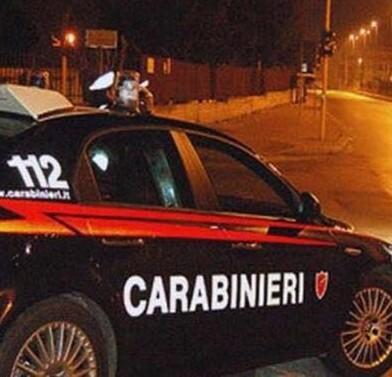 «Ruba nelle auto» In realtà cercava soltanto un riparo