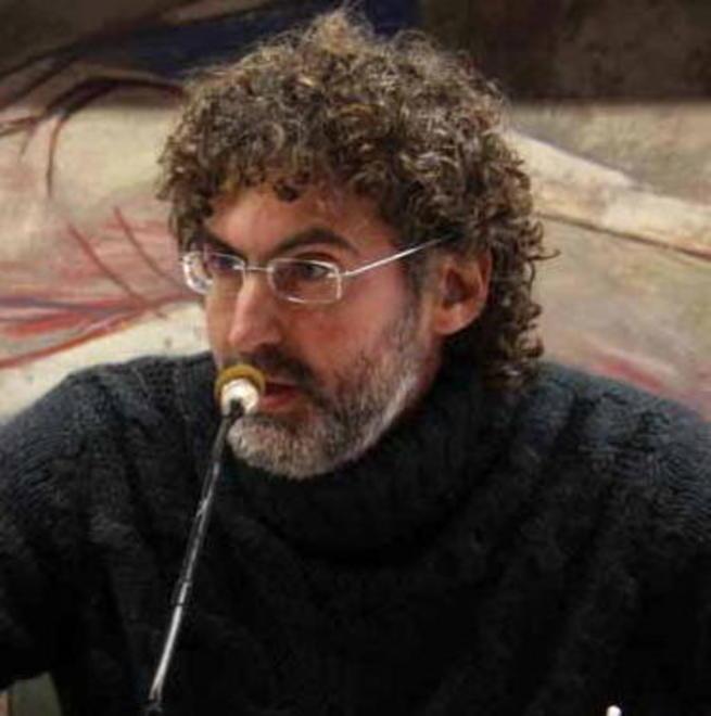 «Basta tagli, si deve potenziare la sanità»