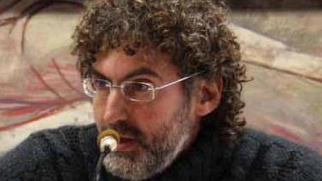 «Basta tagli, si deve potenziare la sanità»