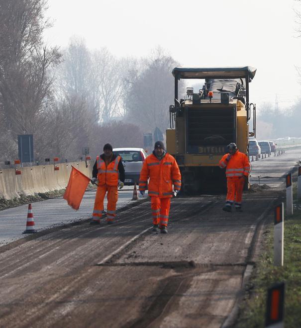 Superstrada Ferrara-Mare: si viaggia su una corsia 