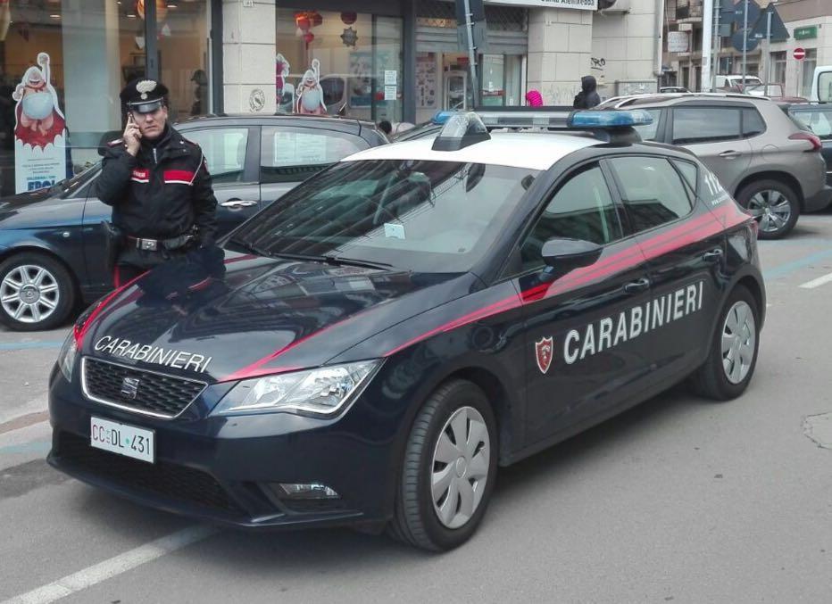 Cagliari, diverbio fra automobilisti finisce a martellate 
