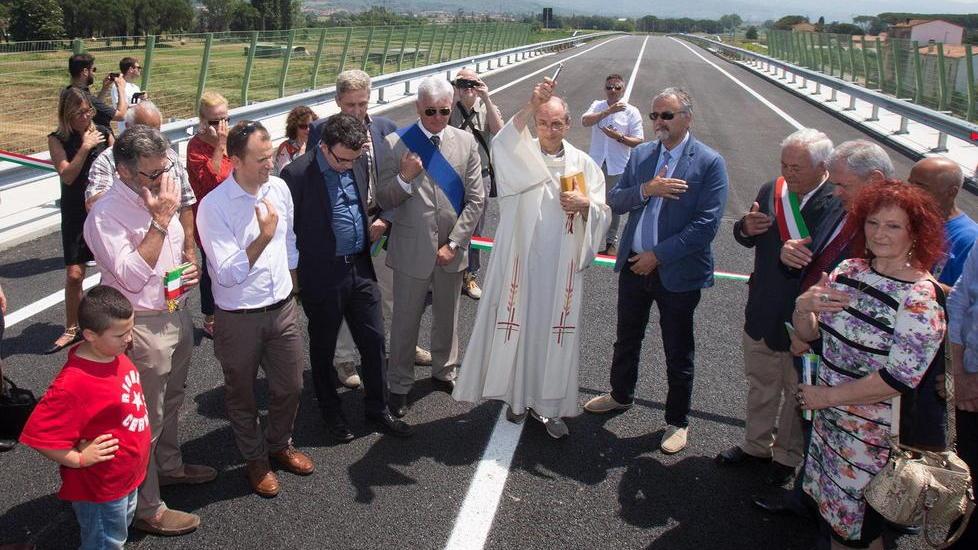 Il 29 giugno 2016 la cerimonia di inaugurazione del secondo lotto della variante del Fossetto (Foto Nucci)