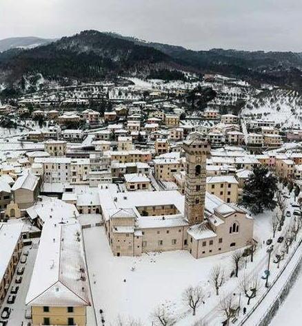 In Vallata tutti a scuola e scoppia la polemica 