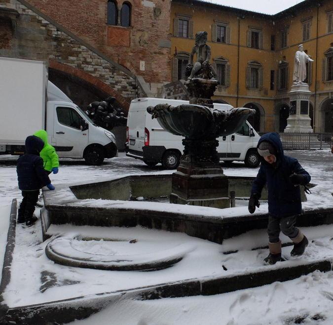 La neve è arrivata ma senza emergenze 